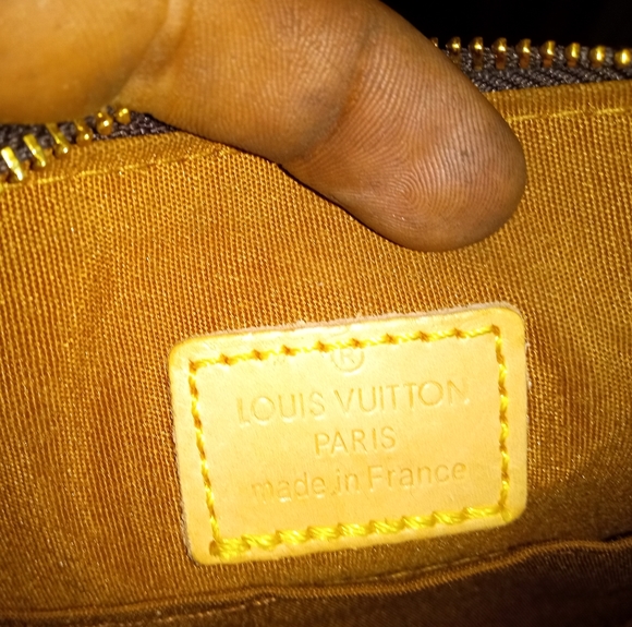 Louis Vuitton purse - Picture 4 of 4